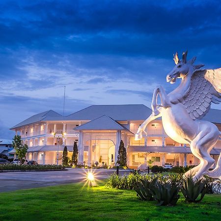 White House Hotel Tak Ngoại thất bức ảnh