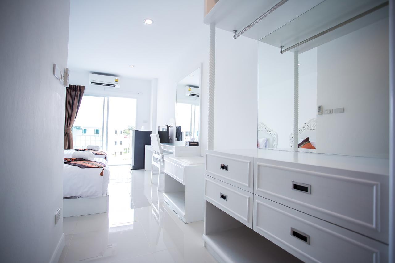 White House Hotel Tak Ngoại thất bức ảnh