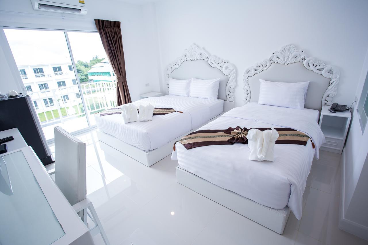 White House Hotel Tak Ngoại thất bức ảnh